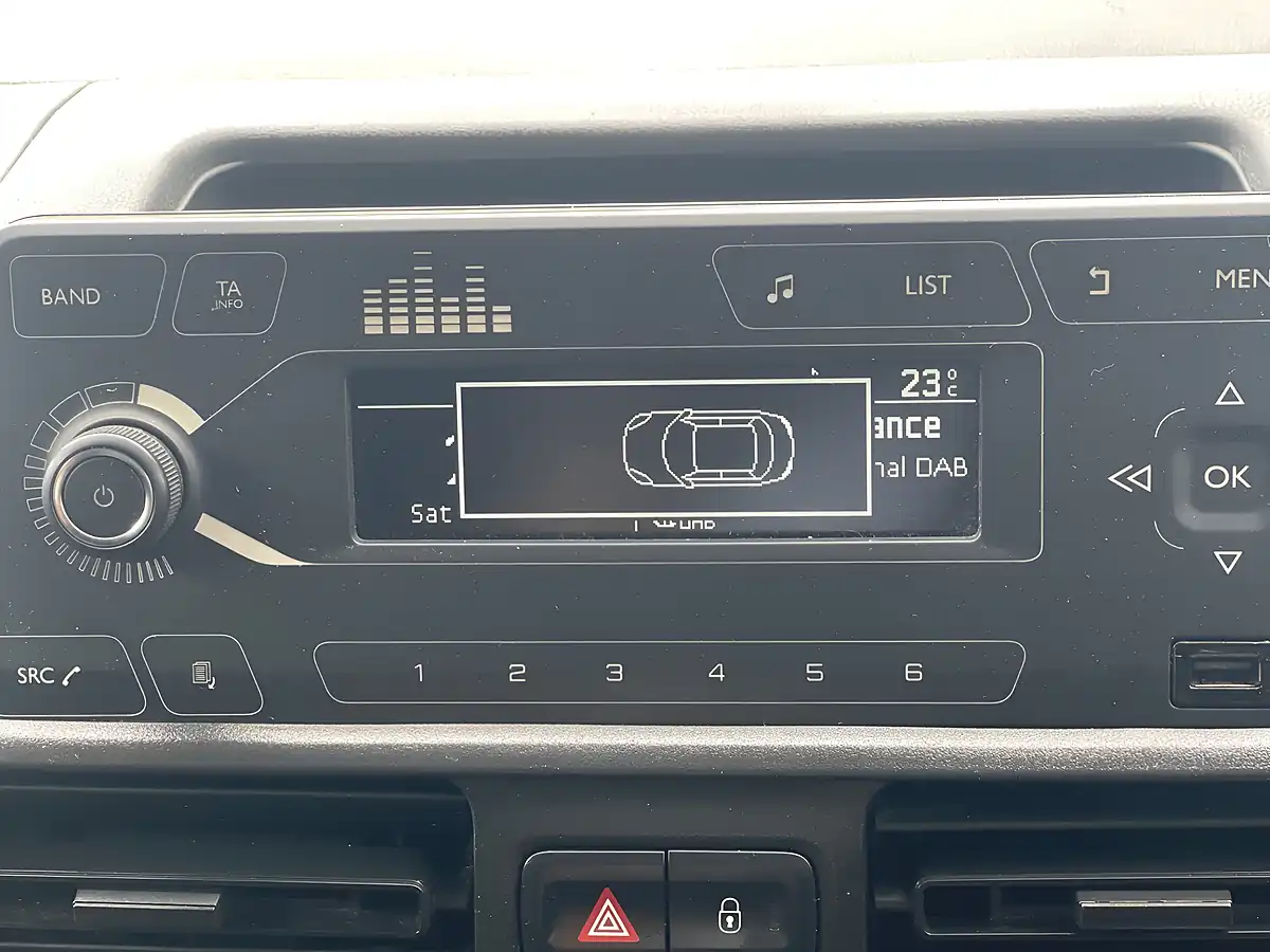 Used 2019 Vauxhall Combo Sportive Grey - Interior and Exterior details 18