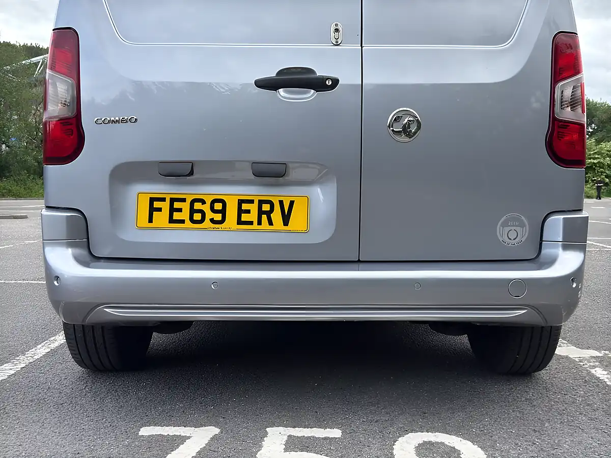 Used 2019 Vauxhall Combo Sportive Grey - Interior and Exterior details 17