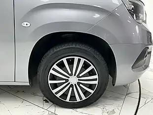 Used 2019 Vauxhall Combo Sportive Grey - Interior and Exterior details 15