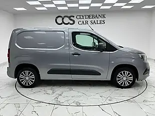 Used 2019 Vauxhall Combo Sportive Grey - Interior and Exterior details 2