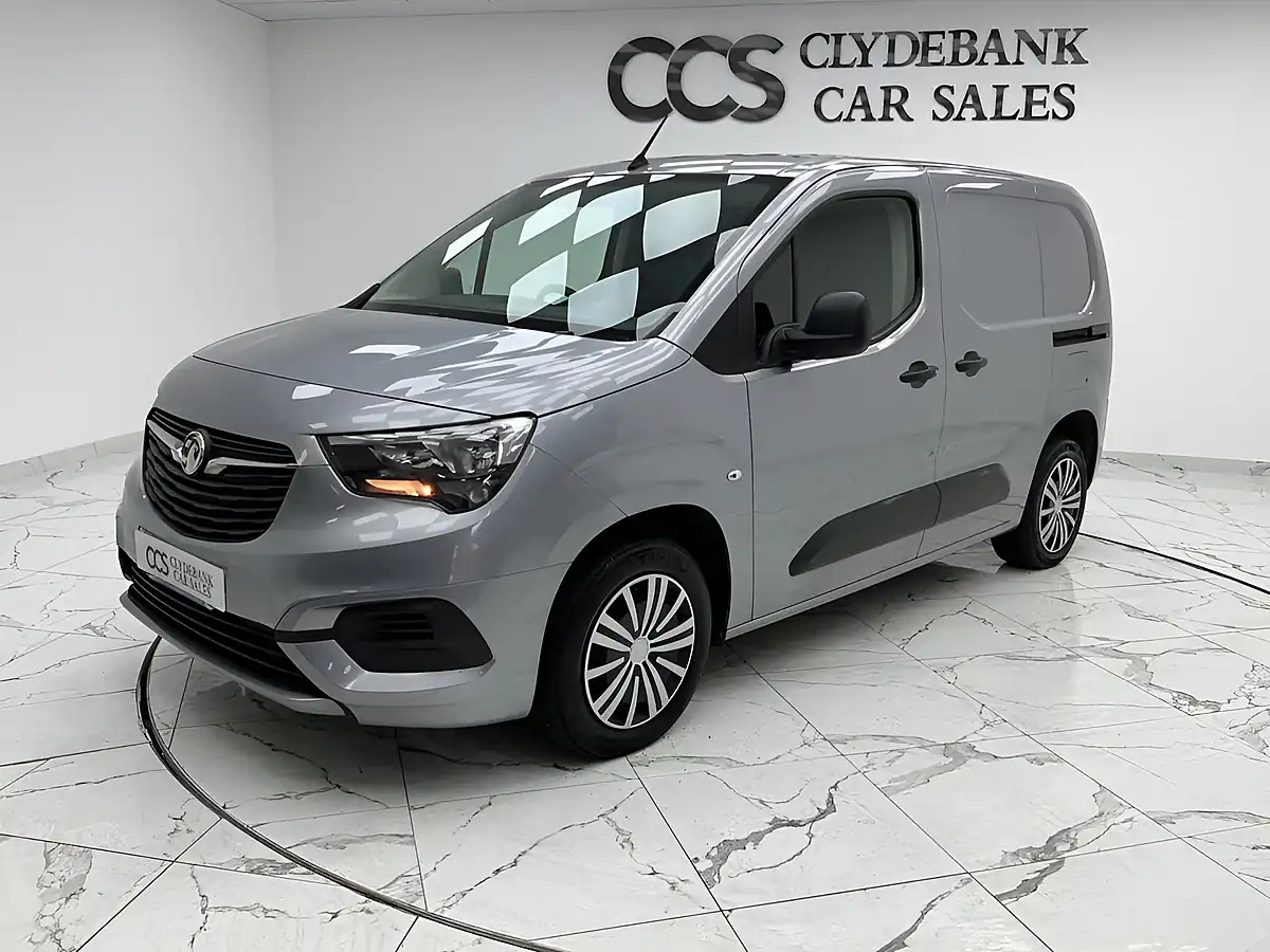Used 2019 Vauxhall Combo Sportive Grey - Interior and Exterior details 7