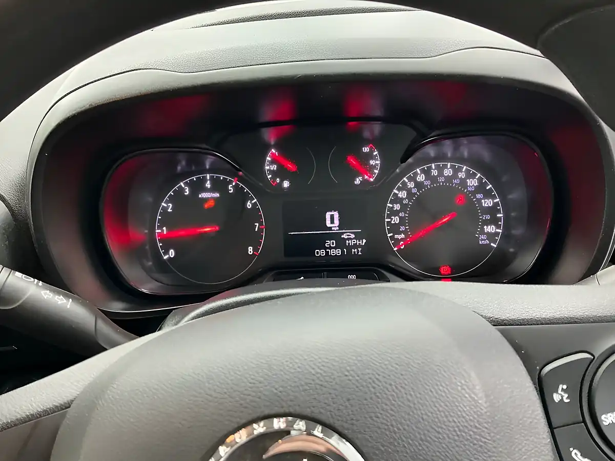 Used 2019 Vauxhall Combo Sportive Grey - Interior and Exterior details 9