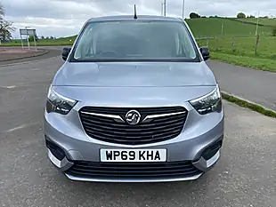 Used 2019 Vauxhall Combo Sportive Grey - Interior and Exterior details 10