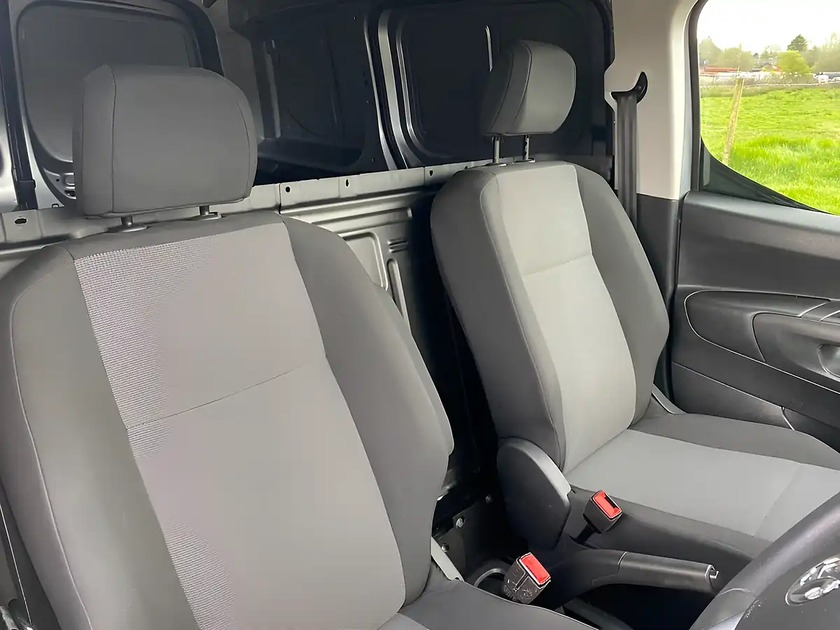 Used 2019 Vauxhall Combo Sportive Grey - Interior and Exterior details 13