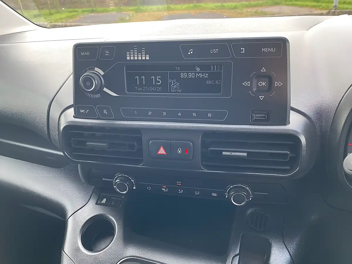 Used 2019 Vauxhall Combo Sportive Grey - Interior and Exterior details 5
