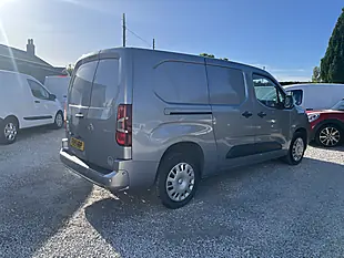 Used 2019 Vauxhall Combo Sportive Grey - Interior and Exterior details 13