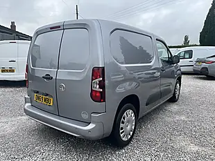 Used 2019 Vauxhall Combo Sportive Grey - Interior and Exterior details 10