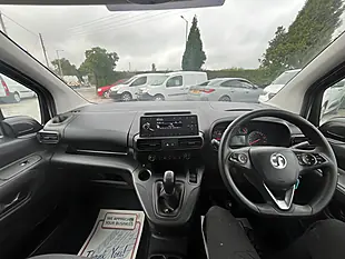 Used 2019 Vauxhall Combo Sportive Grey - Interior and Exterior details 14