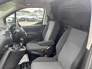 Used 2019 Vauxhall Combo Sportive Grey - Interior and Exterior details 18