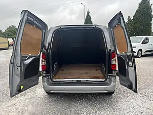 Used 2019 Vauxhall Combo Sportive Grey - Interior and Exterior details 20