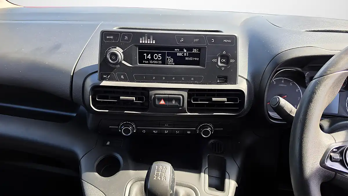 Used 2019 Vauxhall Combo Sportive Grey - Interior and Exterior details 18