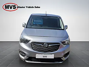 Used 2019 Vauxhall Combo Sportive Grey - Interior and Exterior details 7