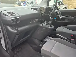 Used 2019 Vauxhall Combo Sportive L1 H1 Grey - Interior and Exterior details 6