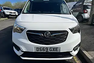 Used 2019 Vauxhall Combo Sportive L1 H1 White - Interior and Exterior details 13