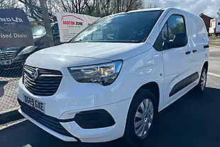 Used 2019 Vauxhall Combo Sportive L1 H1 White - Interior and Exterior details 3