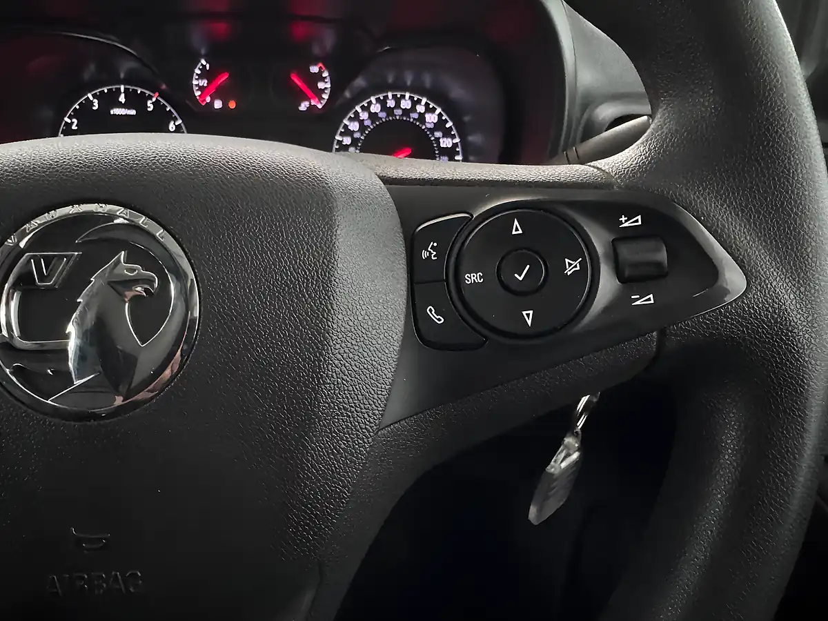 Used 2019 Vauxhall Combo Sportive L1 H1 White - Interior and Exterior details 12