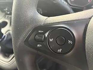 Used 2019 Vauxhall Combo Sportive White - Interior and Exterior details 15