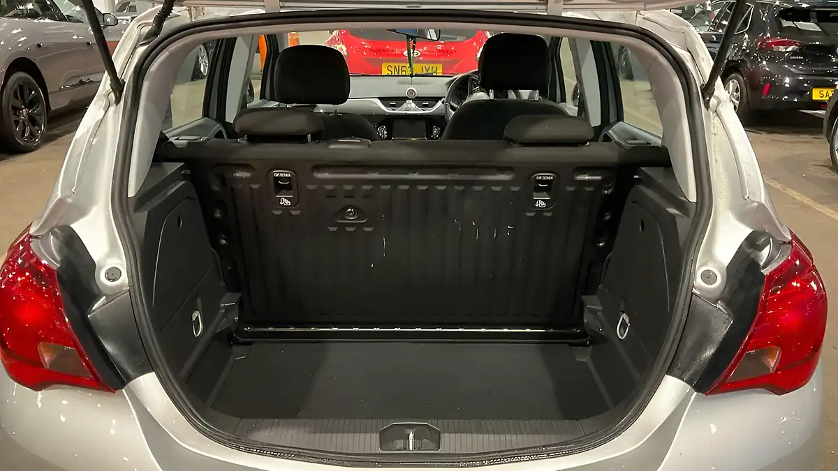 Used 2019 Vauxhall Corsa Design Silver - Interior and Exterior details 10
