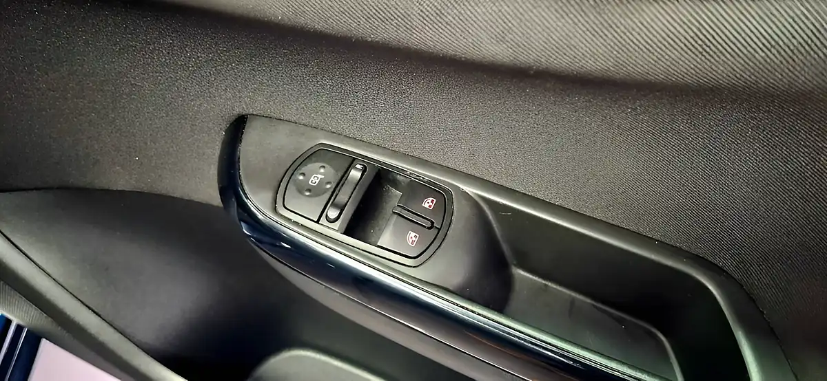 Used 2019 Vauxhall Corsa Energy Blue - Interior and Exterior details 16