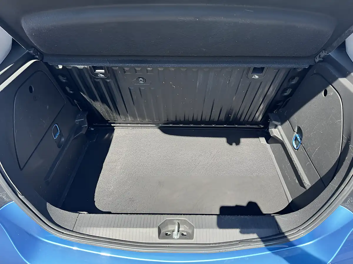 Used 2019 Vauxhall Corsa Energy Blue - Interior and Exterior details 10