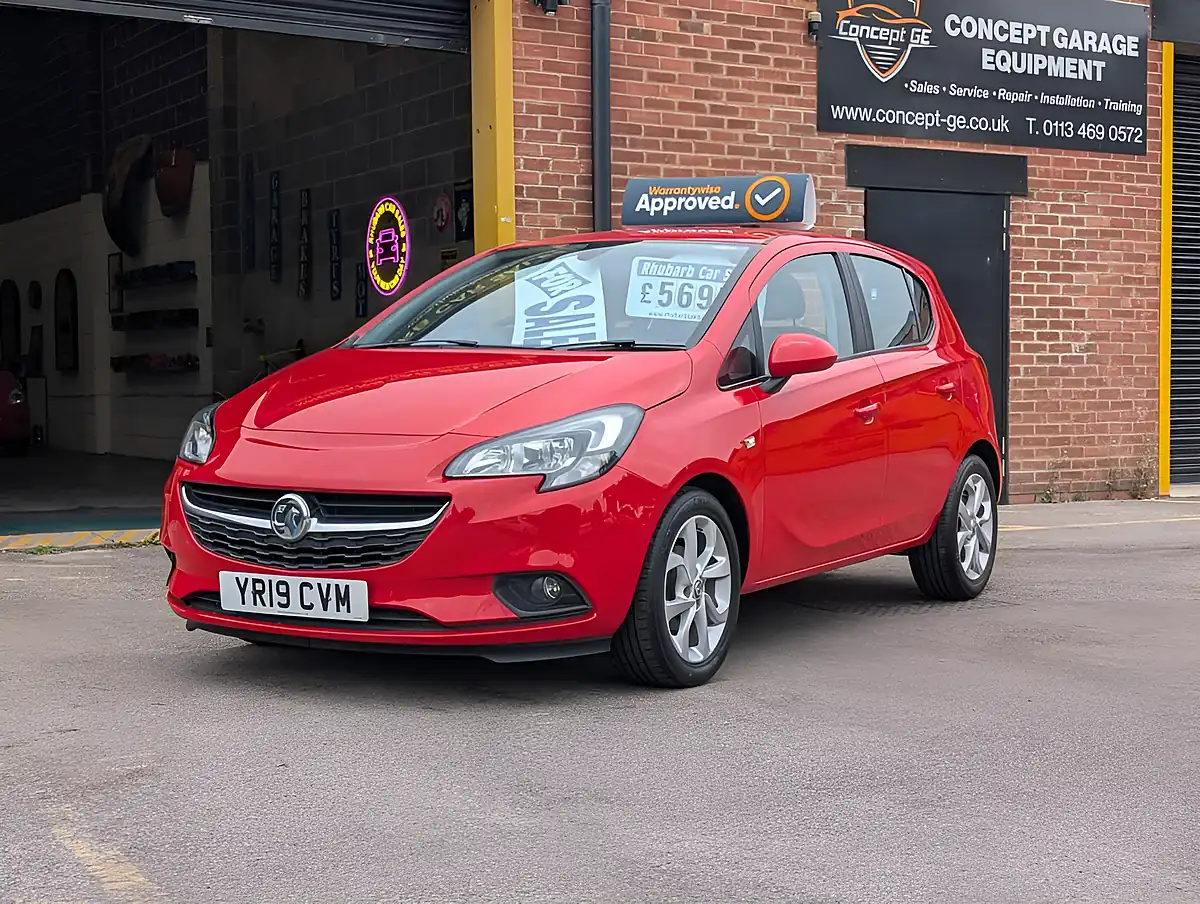 Used 2019 Vauxhall Corsa Energy Red - Front View