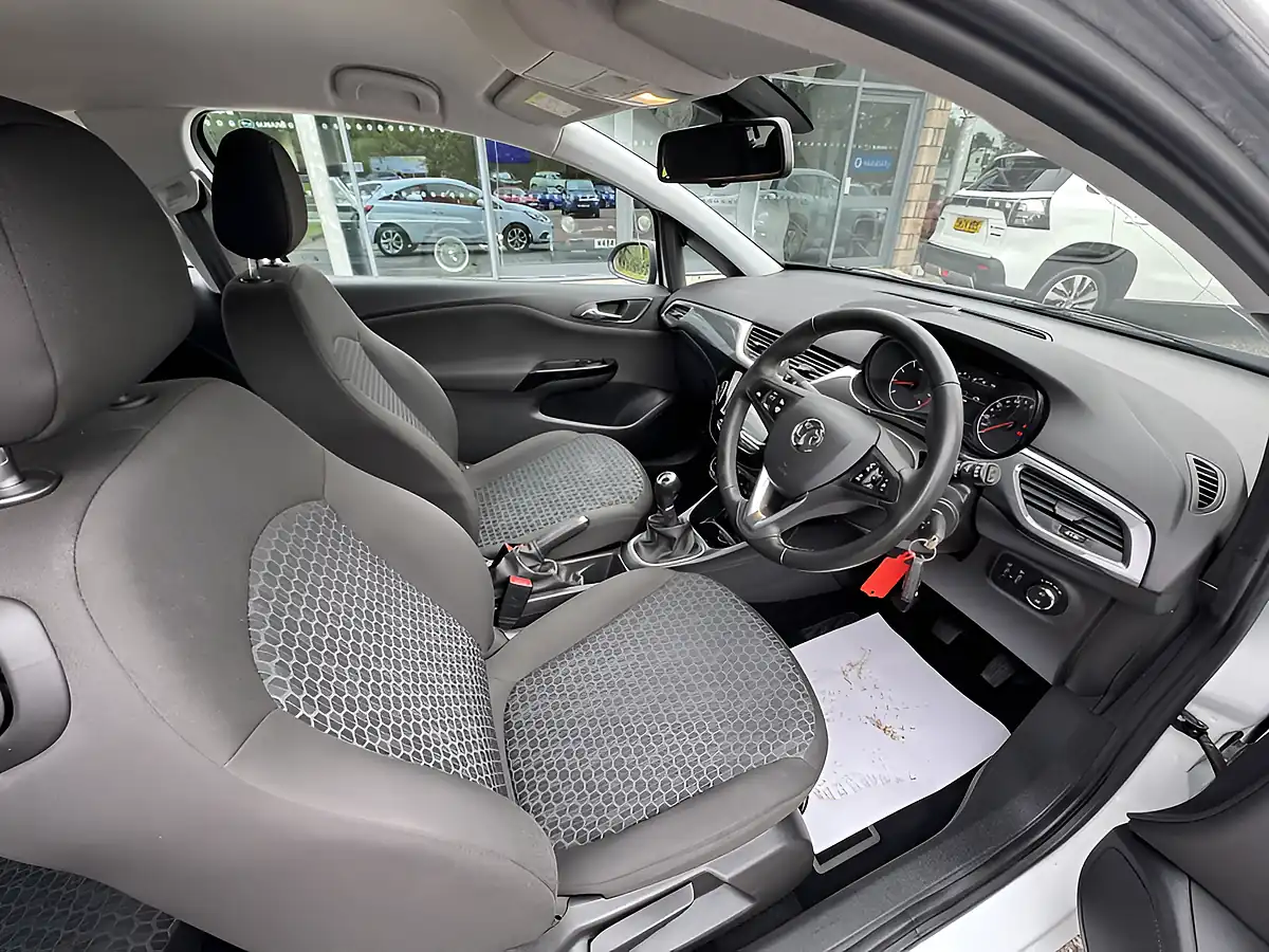 Used 2019 Vauxhall Corsa Energy White - Interior and Exterior details 11