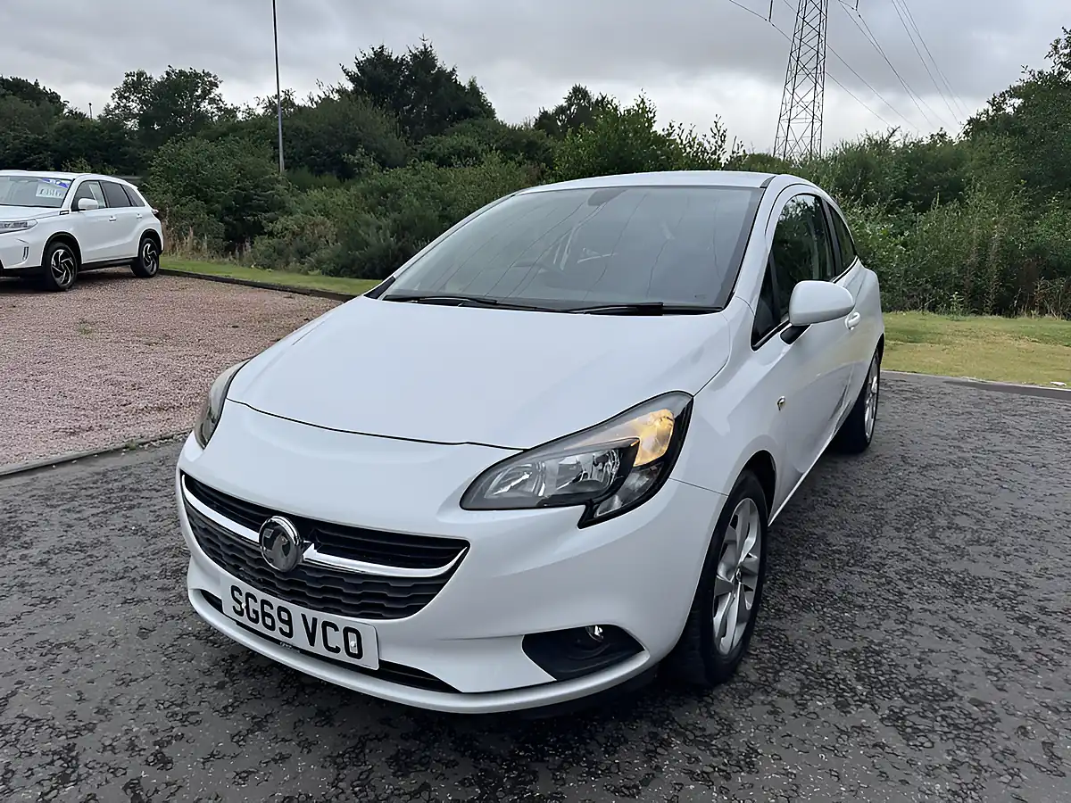 Used 2019 Vauxhall Corsa Energy White - Interior and Exterior details 3