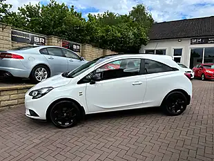 Used 2019 Vauxhall Corsa Griffin Arctic White - Interior and Exterior details 5