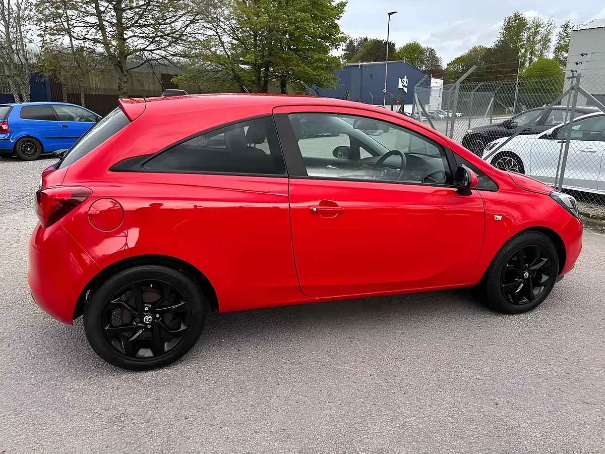 Used 2019 Vauxhall Corsa Griffin Red - Interior and Exterior details 11