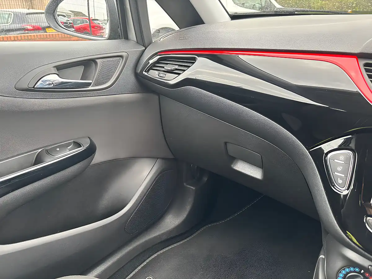 Used 2019 Vauxhall Corsa Griffin Silver - Interior and Exterior details 11