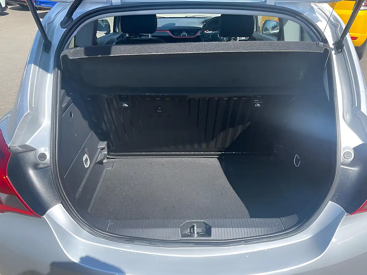 Used 2019 Vauxhall Corsa Griffin Silver - Interior and Exterior details 17