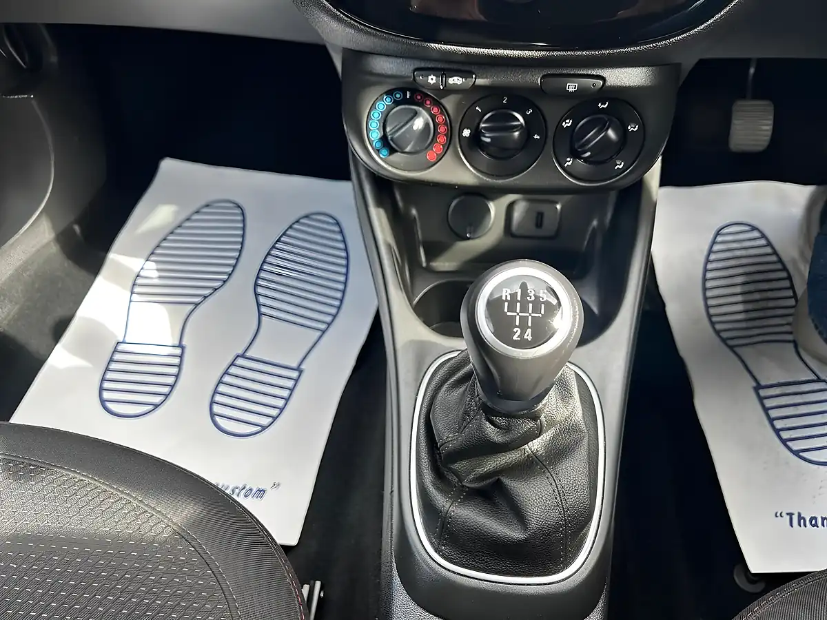 Used 2019 Vauxhall Corsa Griffin Silver - Interior and Exterior details 12