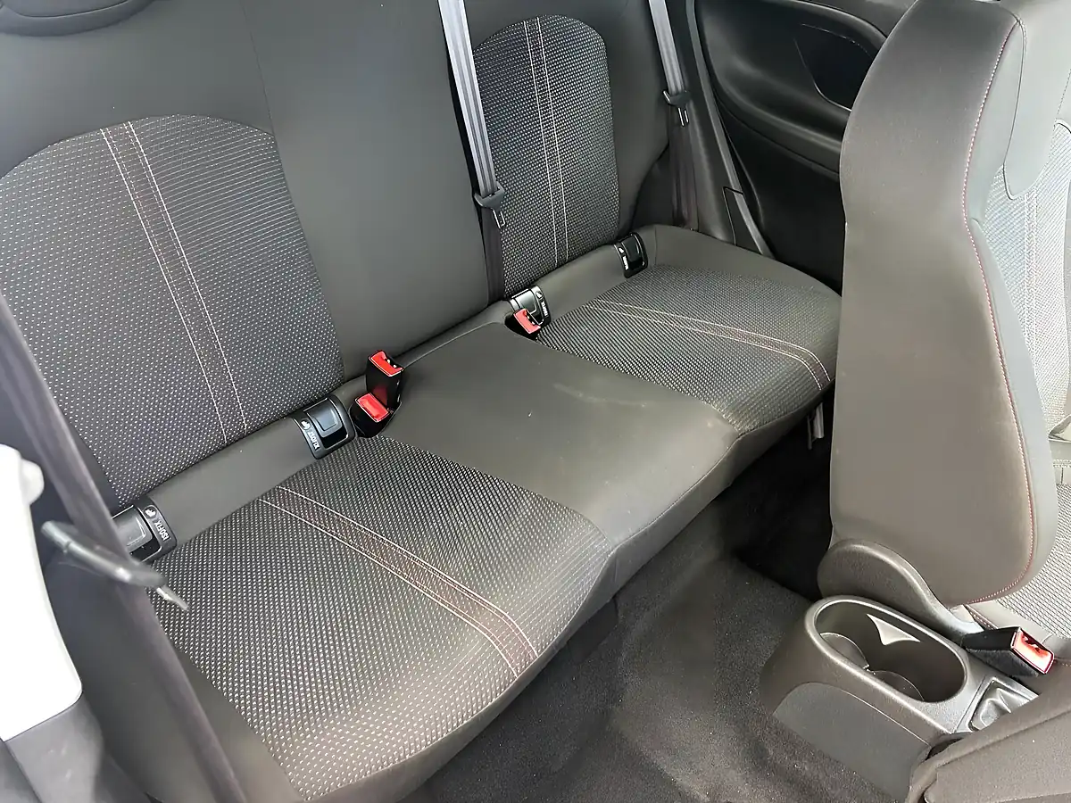 Used 2019 Vauxhall Corsa Griffin Silver - Interior and Exterior details 15