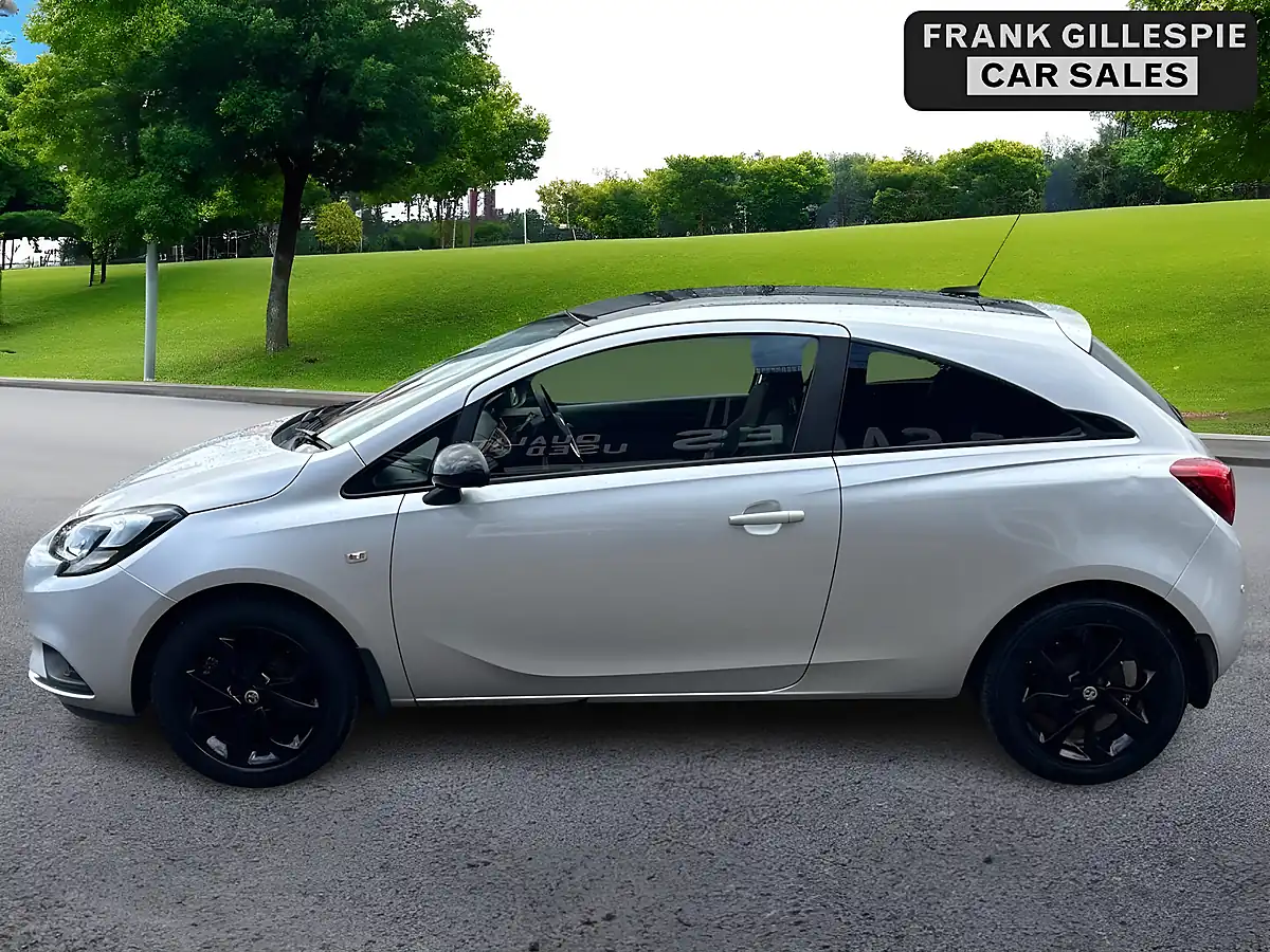 Used 2019 Vauxhall Corsa Griffin Silver - Interior and Exterior details 2