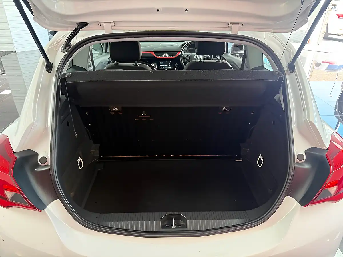 Used 2019 Vauxhall Corsa Griffin White - Interior and Exterior details 5