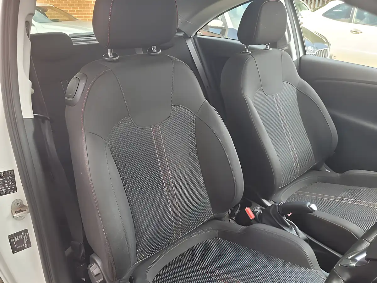 Used 2019 Vauxhall Corsa Griffin White - Interior and Exterior details 16