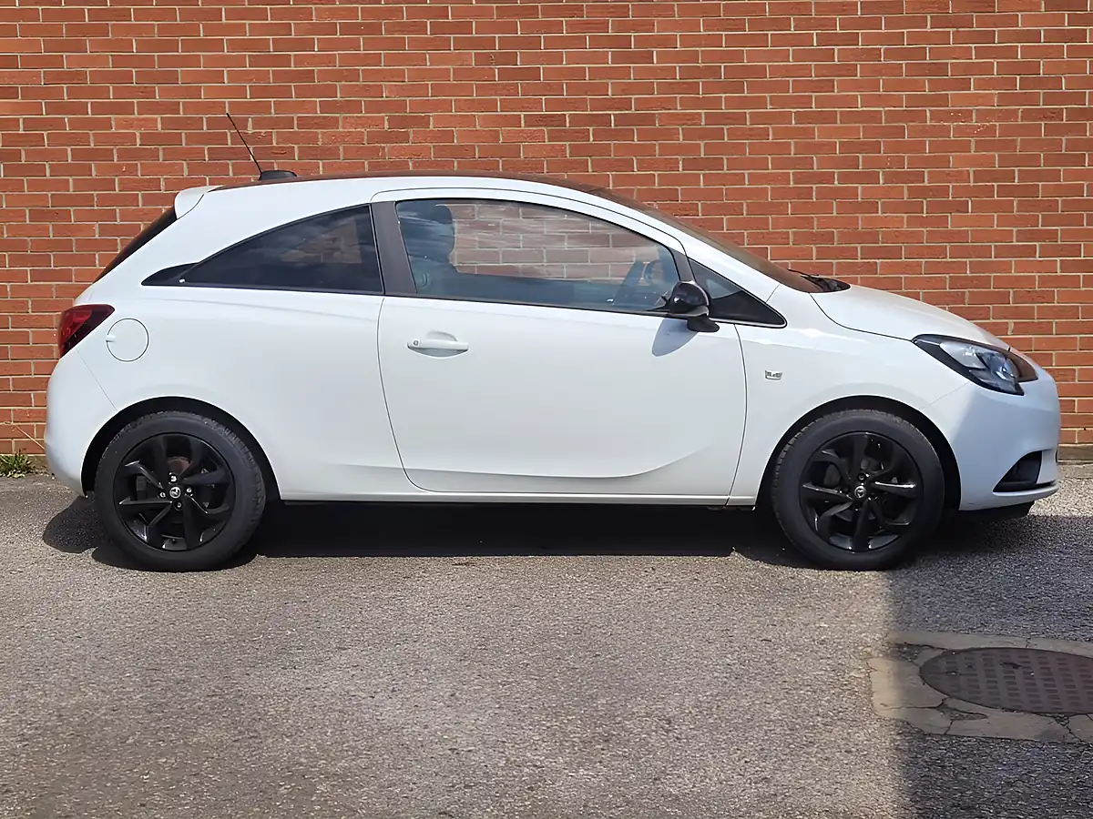 Used 2019 Vauxhall Corsa Griffin White - Interior and Exterior details 8