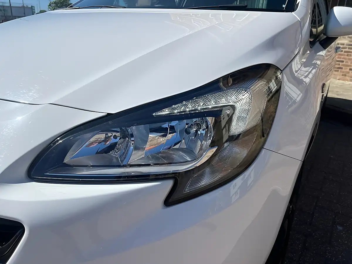 Used 2019 Vauxhall Corsa Griffin White - Interior and Exterior details 4