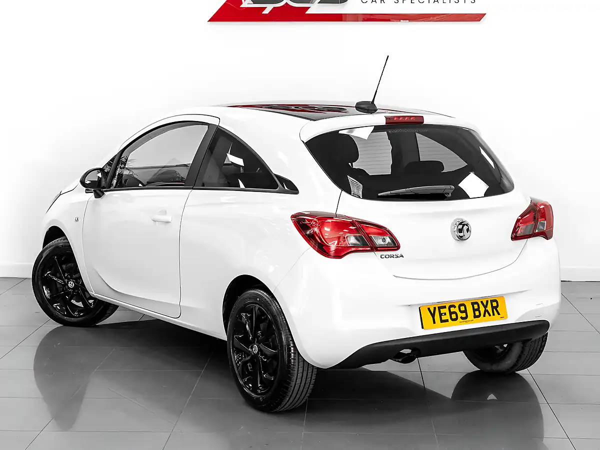 Used 2019 Vauxhall Corsa Griffin White - Interior and Exterior details 8