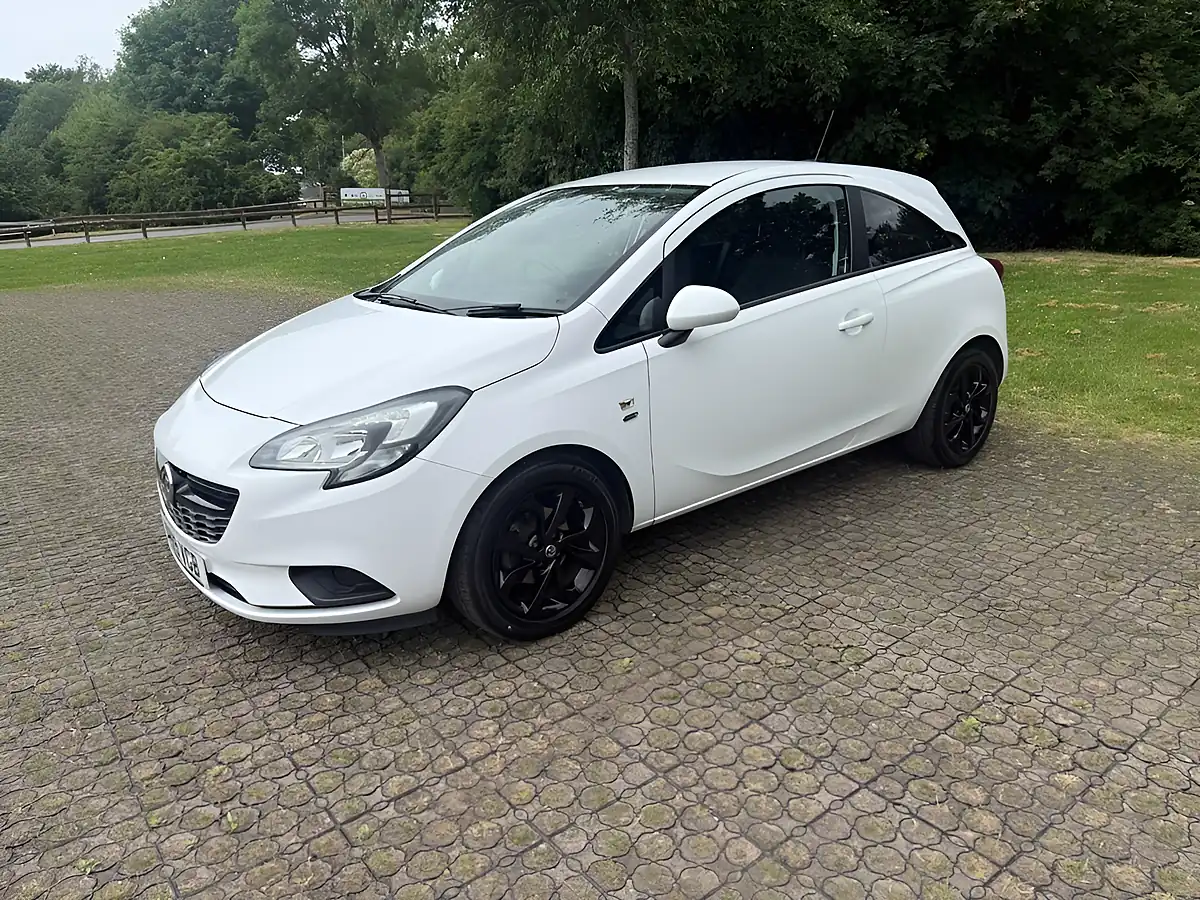 Used 2019 Vauxhall Corsa Griffin White - Interior and Exterior details 3