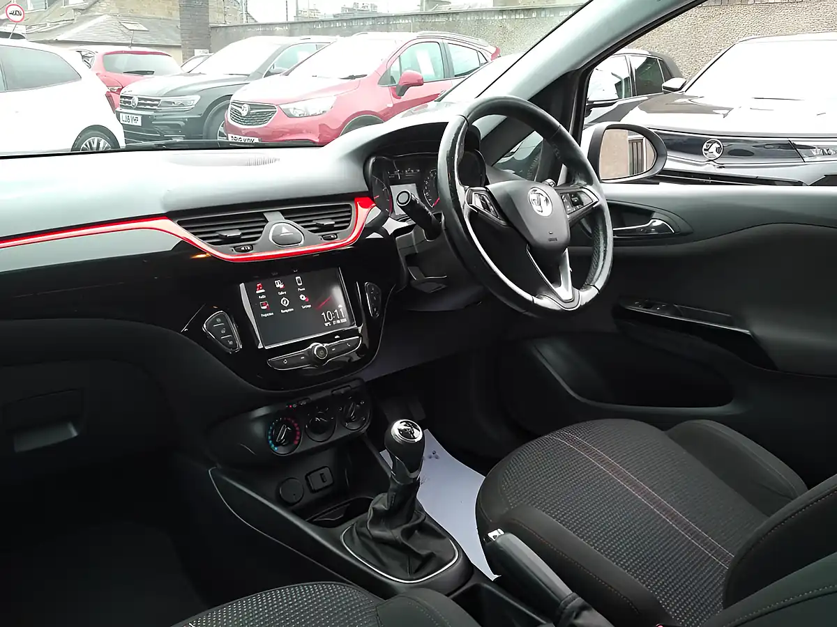 Used 2019 Vauxhall Corsa Griffin White - Interior and Exterior details 13