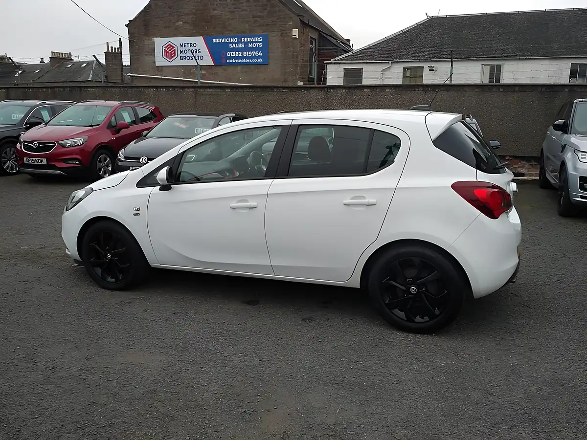 Used 2019 Vauxhall Corsa Griffin White - Interior and Exterior details 4