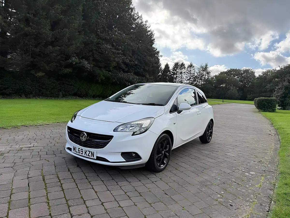 Used 2019 Vauxhall Corsa Griffin White - Interior and Exterior details 8