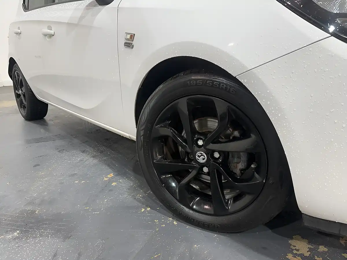 Used 2019 Vauxhall Corsa Griffin White - Interior and Exterior details 5