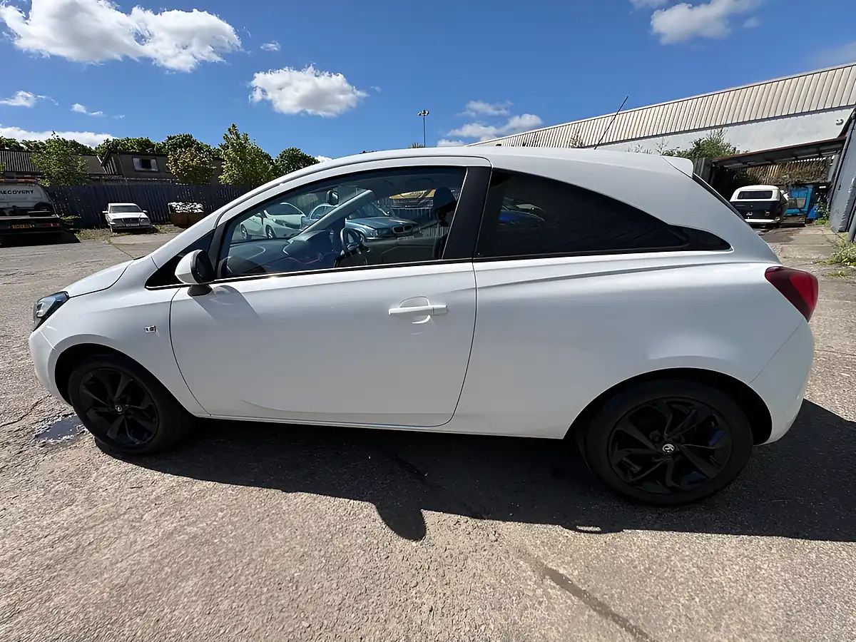 Used 2019 Vauxhall Corsa Griffin White - Interior and Exterior details 17