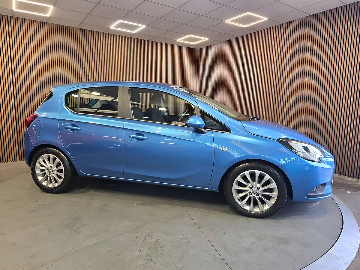 Used 2019 Vauxhall Corsa Se Nav Blue - Interior and Exterior details 7