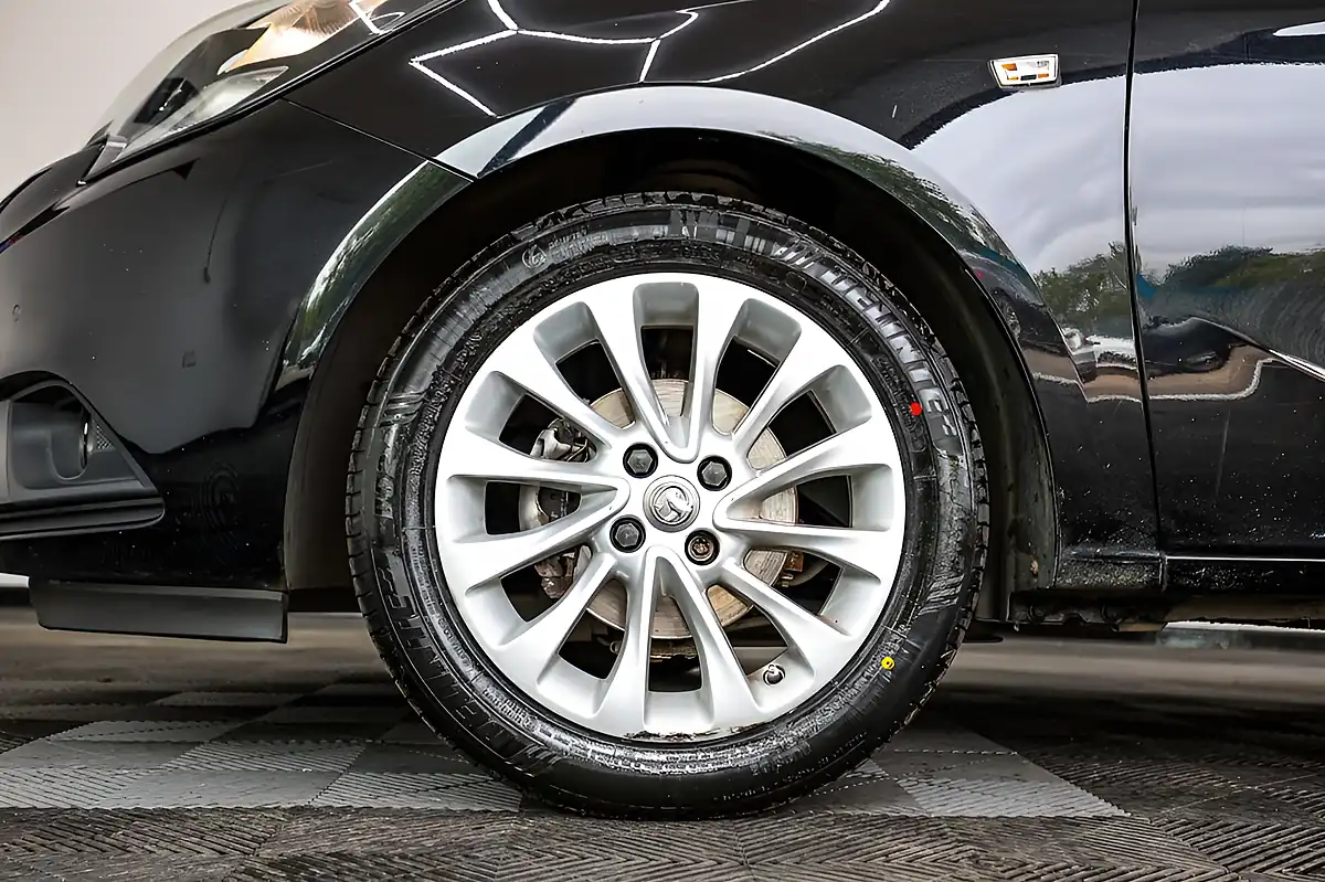Used 2019 Vauxhall Corsa Se Nav Mineral Black - Interior and Exterior details 13
