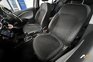 Used 2019 Vauxhall Corsa Se Nav Summit White - Interior and Exterior details 18