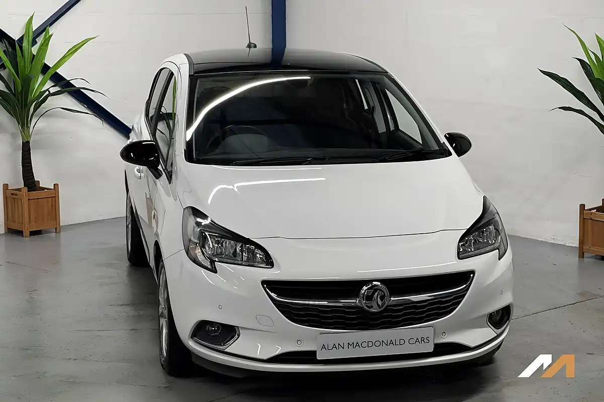 Used 2019 Vauxhall Corsa Se Nav Summit White - Interior and Exterior details 6
