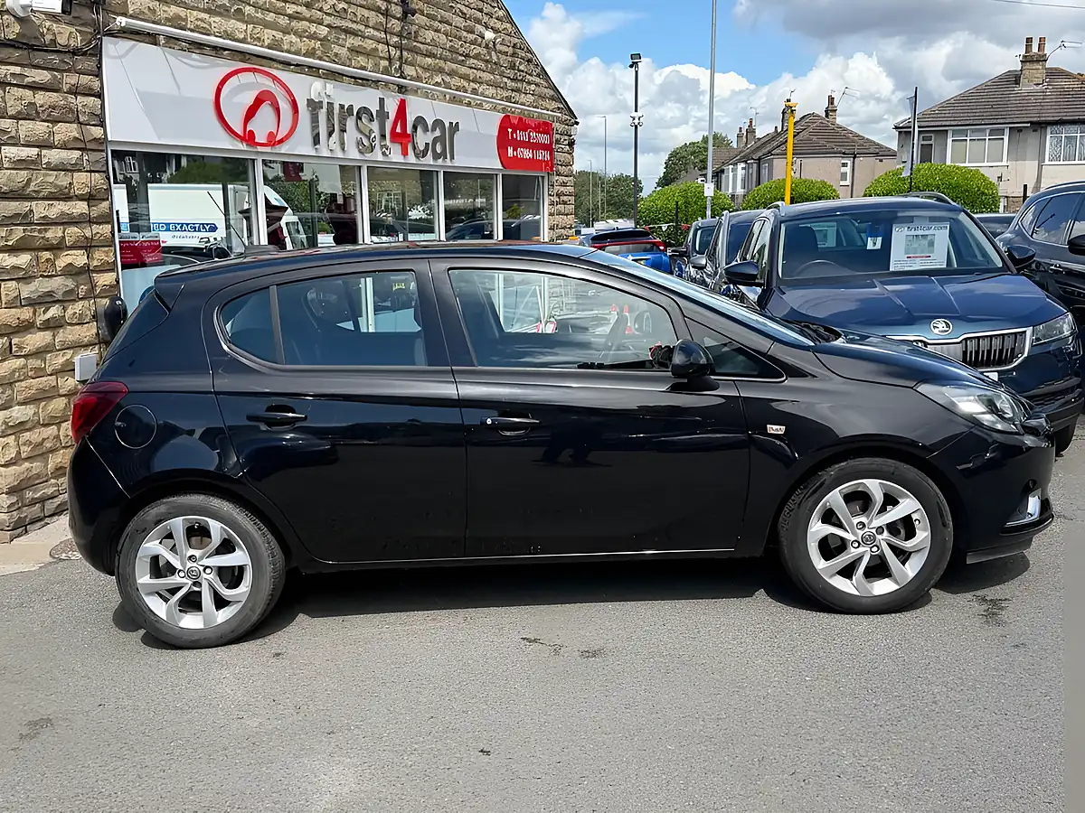 Used 2019 Vauxhall Corsa Sri Nav Black - Interior and Exterior details 7